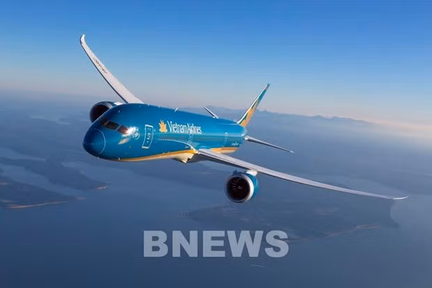 Vietnam Airlines reabre varias rutas nacionales para atender la temporada alta de verano ảnh 1
