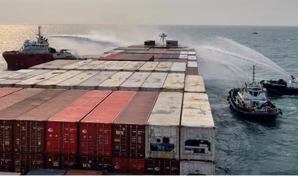 Propietario de APL CAIRO agradece a fuerzas vietnamitas asistencia para extinguir incendios ảnh 1