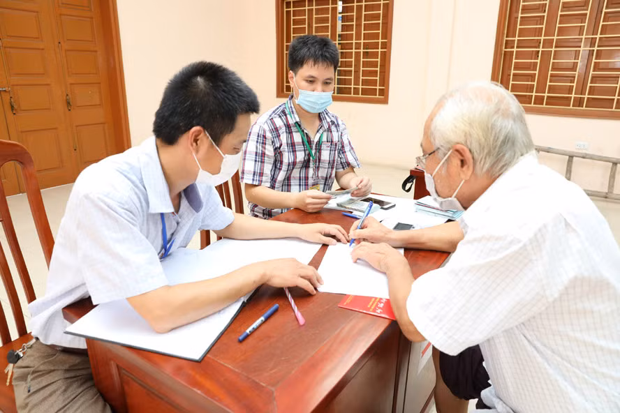 Hanoi apoya a hogares y empresas para recuperar negocios tras el COVID-19 ảnh 1