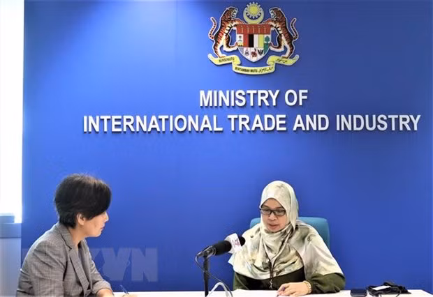 Exploran potencialidades de cooperación entre Vietnam y Malasia en periodo postpandémico ảnh 1