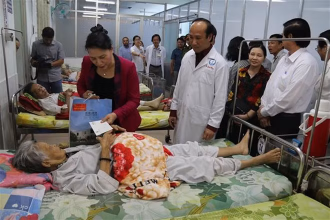 Presidenta parlamentaria de Vietnam visita provincia sureña de Tien Giang en ocasión del Tet ảnh 1 Presidenta parlamentaria de Vietnam visita provincia sureña de Tien Giang en ocasión del Tet ảnh 1