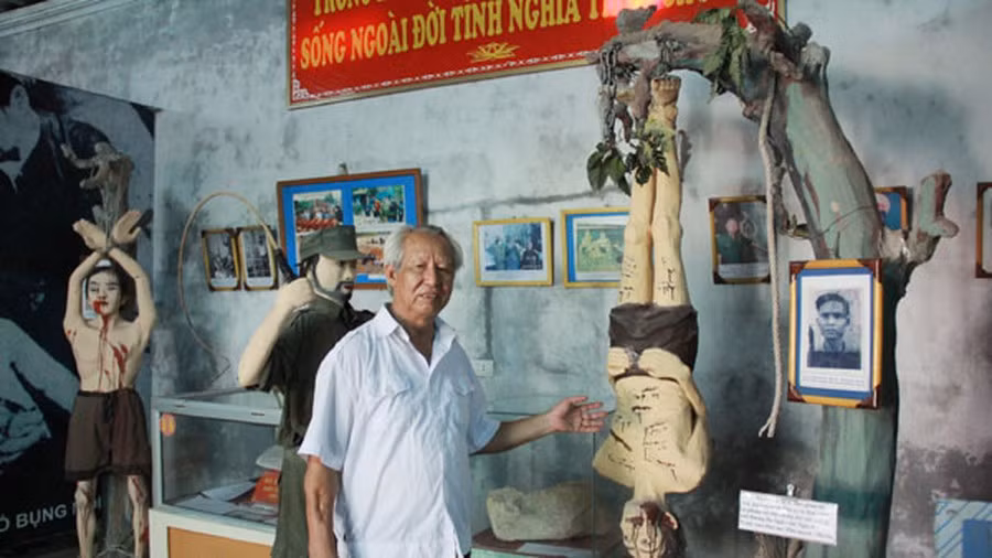 Veterano vietnamita y su museo de recuerdos de la guerra ảnh 1