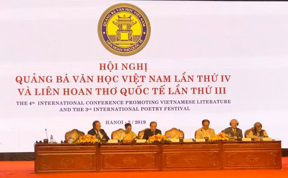 Inauguran en Hanoi importante evento literario internacional ảnh 1