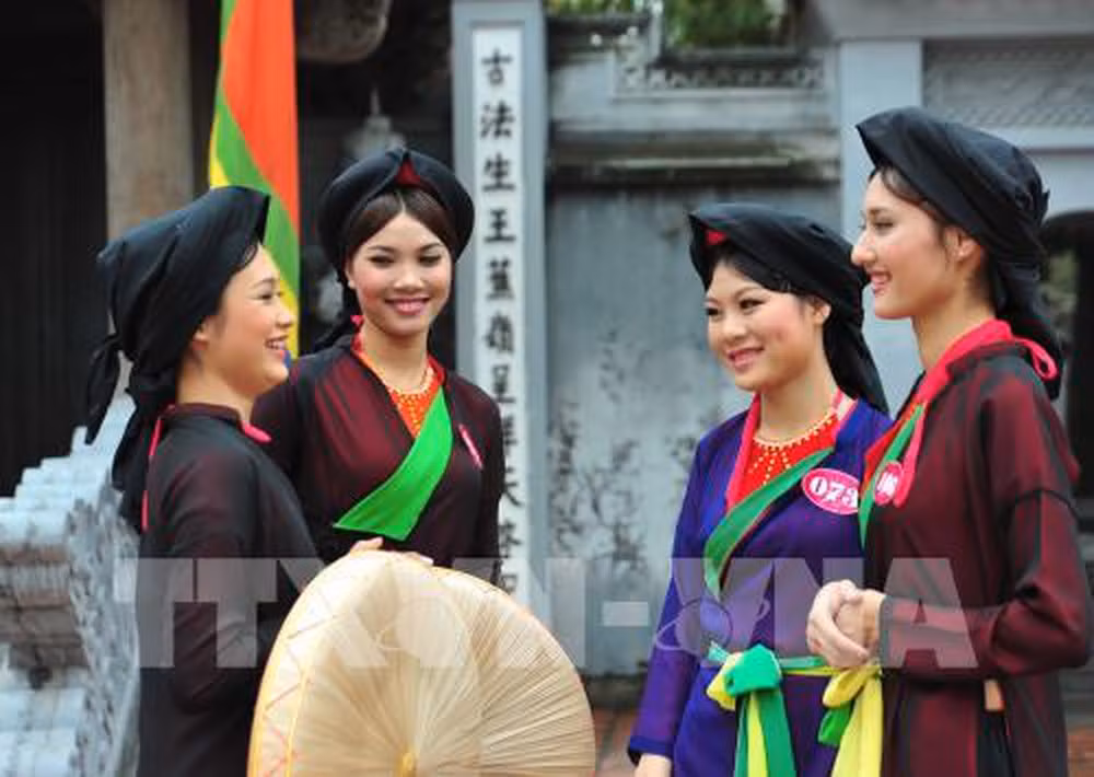 En Vietnam conmemoran los 10 años del reconocimiento del Quan Ho como Patrimonio de la Humanidad ảnh 1