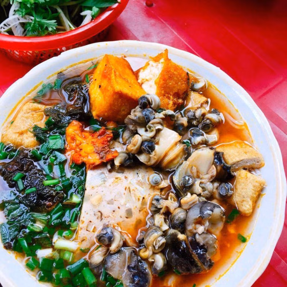 Sopa de fideos de caracol: un plato que caracteriza a Hanoi ảnh 1