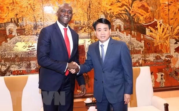 Valora dirigente de Hanoi asistencia del Banco Mundial ảnh 1