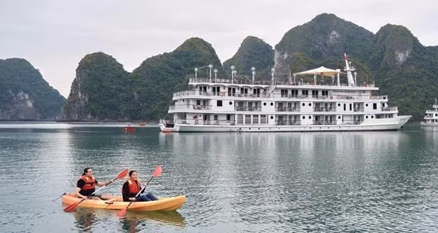Turistas extranjeros optan por viajes de corta duración durante el Tet ảnh 1