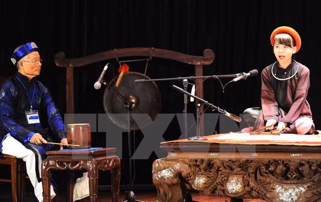 Hanoi busca medidas para preservar Ca Tru ảnh 1