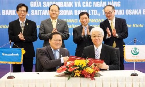 Sacombank coopera con grupo japonés en servicios de atención al cliente ảnh 1