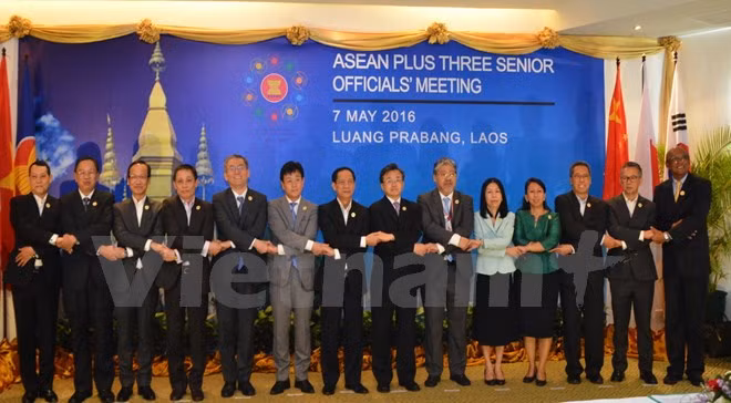 Reitera Vietnam disposición de contribuir a consolidar papel central de ASEAN ảnh 1