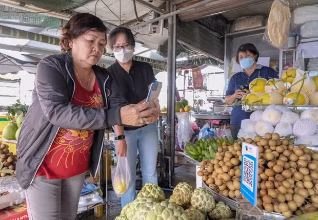 Impulsa provincia vietnamita modelo de pago sin efectivo ảnh 1