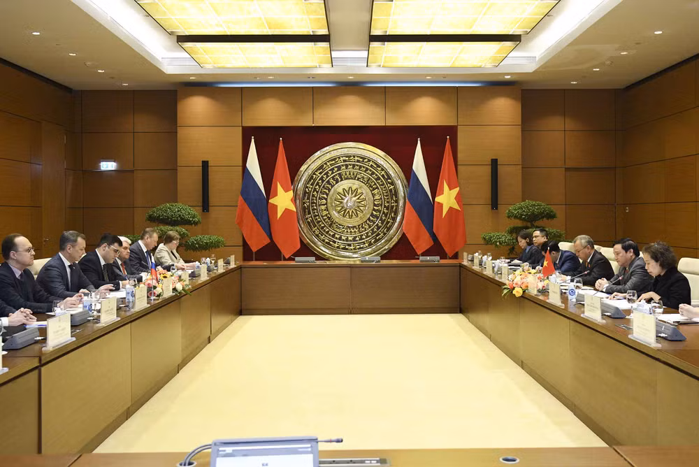 Promueven Vietnam y Rusia cooperación parlamentaria ảnh 2