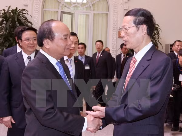  Fomentan Vietnam y China cooperación en diversos campos ảnh 1