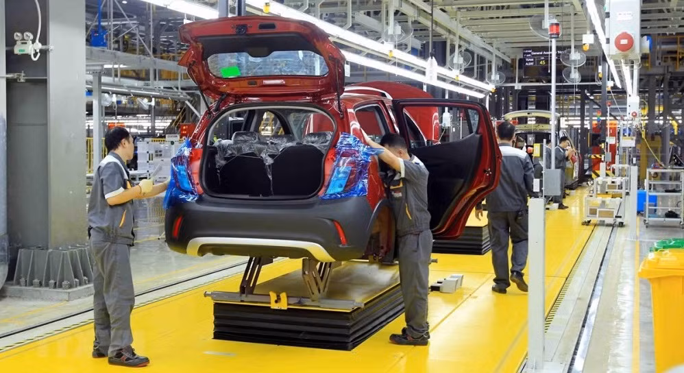 Empresas vietnamitas invierten casi 22 mil millones de dólares en extranjero ảnh 1