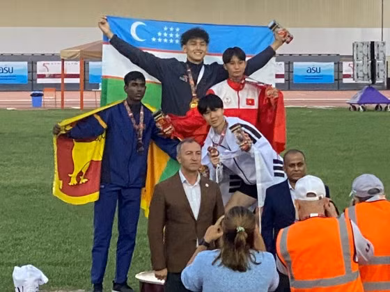 Vietnam gana dos medallas en quinto Campeonato Asiático de Atletismo Sub-18 ảnh 1