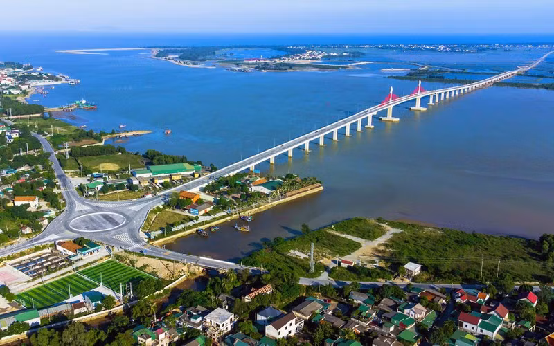 Instan a promover desarrollo fuerte de provincia de Nghe An ảnh 3
