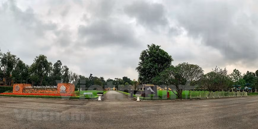 [Foto] Cierran icónicos sitios turísticos de Hanoi por COVID-19 ảnh 3