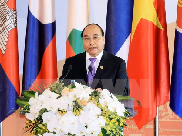 Inauguran en Vietnam importantes cumbres regionales ảnh 1