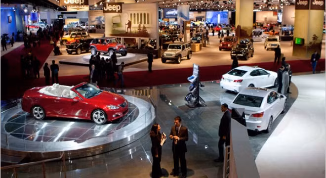 ASEAN y China incrementan cooperación en industria automovilística ảnh 1