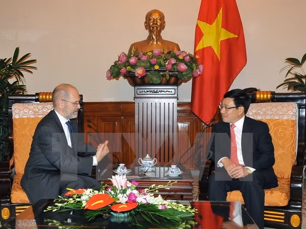 Vicepremier de Vietnam recibe al presidente del Consejo de Negocios de EE.UU. ảnh 1