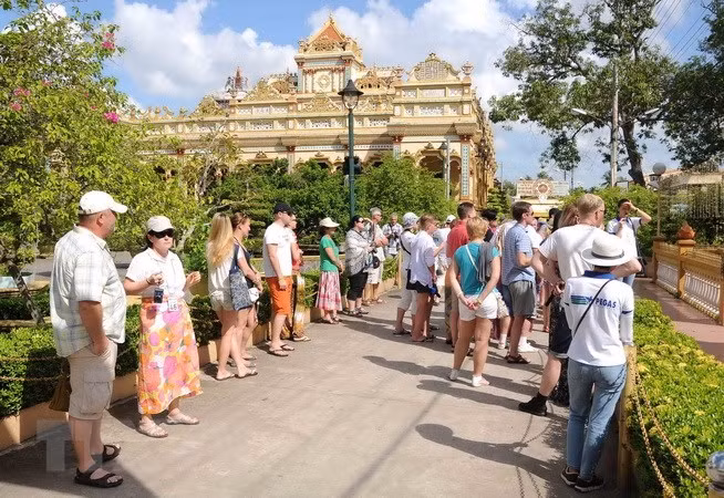 Vietnam es una estrella emergente del turismo sudesteasiático, dice prensa indonesia ảnh 1