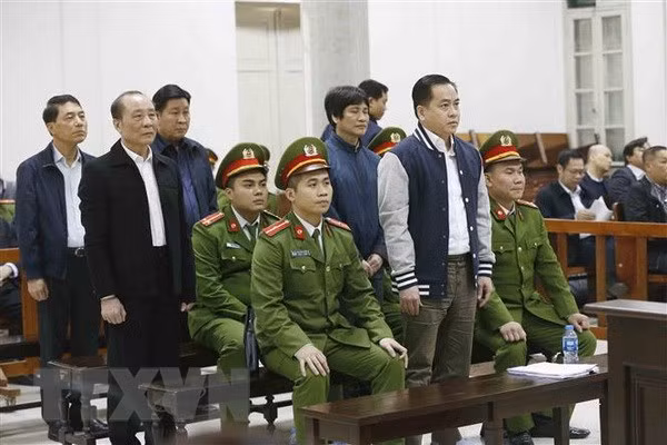 Inician en Vietnam juicio contra Phan Van Anh Vu por abuso de funciones ảnh 1