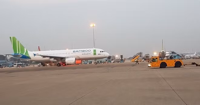 Despegó vuelo inaugural de aerolínea vietnamita Bamboo Airways ảnh 1