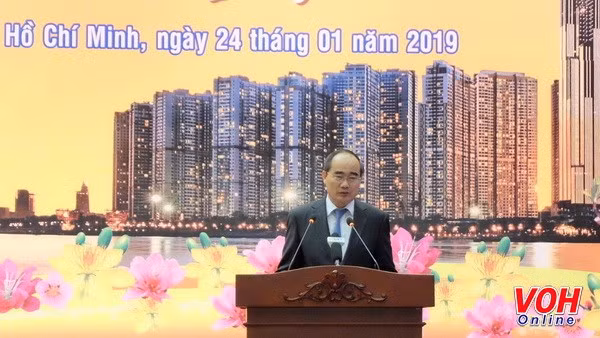 Reconocen autoridades de Ciudad Ho Chi Minh contribuciones a la Patria de vietnamitas en exterior ảnh 1