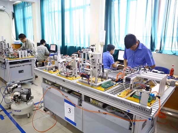Vietnam se esfuerza por alcanzar el 62 por ciento de trabajadores capacitados ảnh 1