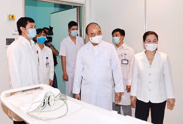 Dialoga presidente de Vietnam con electores en Ciudad Ho Chi Minh ảnh 2