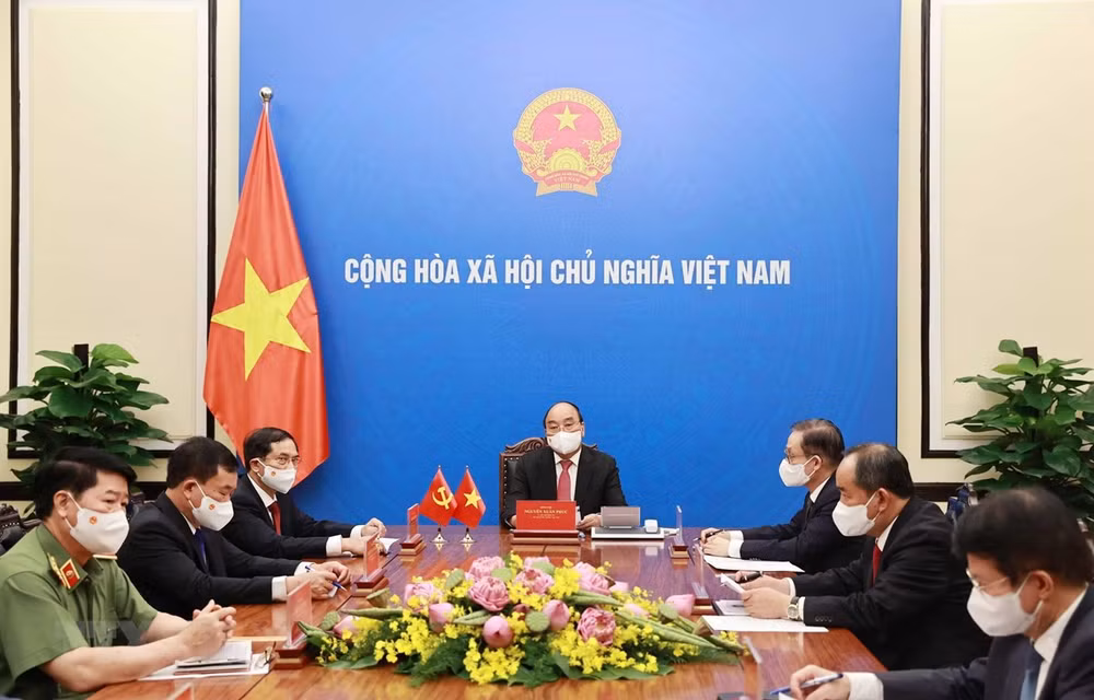 Presidente de Vietnam aboga por impulso de cooperación contra COVID-19 con China ảnh 1