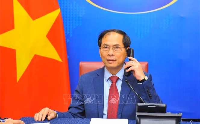 Vietnam y Cuba fortalecen nexos de amistad especial ảnh 1