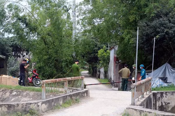 Aplican distanciamiento social en una comuna vietnamita ảnh 1