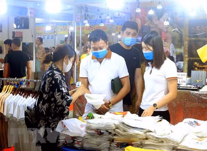 Exhiben productos típicos de Tailandia en Ciudad Ho Chi Minh ảnh 1