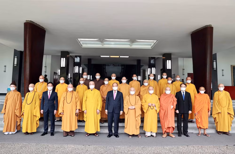 Presidente vietnamita destaca aportes de la Sangha Budista al desarrollo nacional ảnh 2