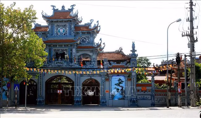 Sangha Budista de Vietnam pide suspender actividades religiosas en localidades afectadas por COVID-19 ảnh 1