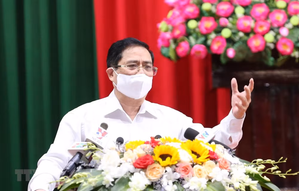 Primer ministro de Vietnam da a conocer a votantes su plan de acción ảnh 1
