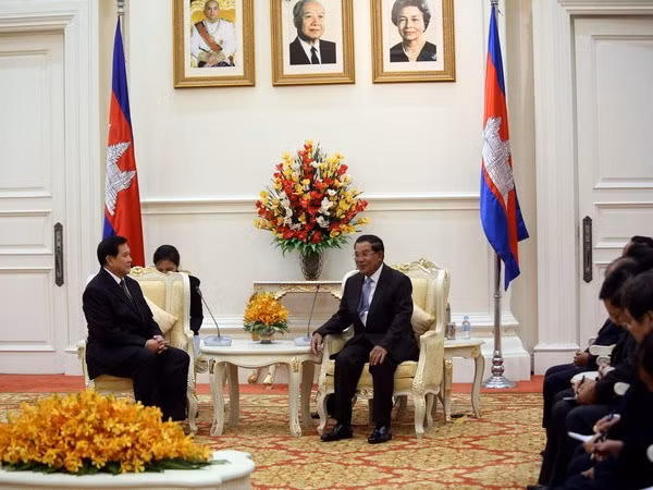 Tailandia y Cambodia intensifican cooperación bilateral ảnh 1