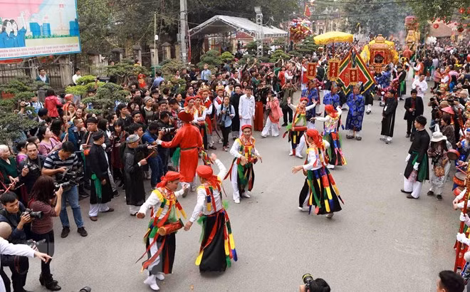 Hanoi dispone de otros dos patrimonios culturales nacionales intangibles ảnh 3