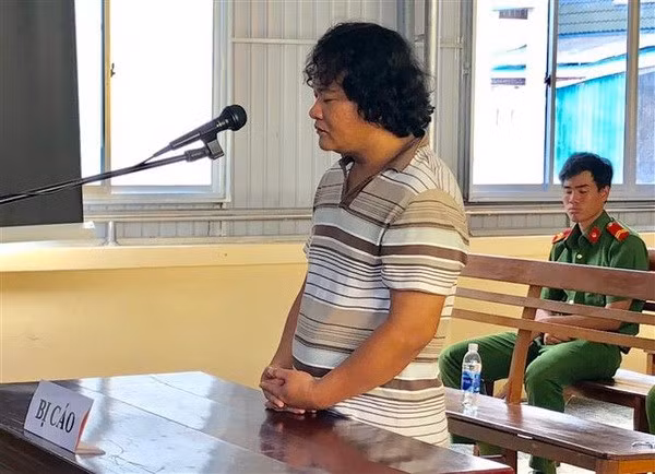 Condenan a cárcel a residente en ciudad vietnamita de Can Tho por perjudicar intereses del Estado ảnh 1