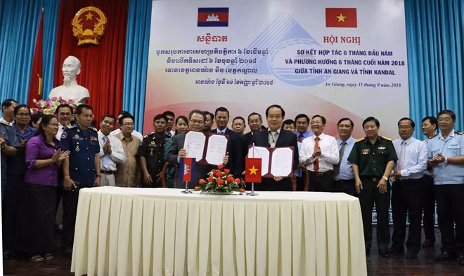 Localidades fronterizas vietnamita y camboyana robustecen colaboración ảnh 1