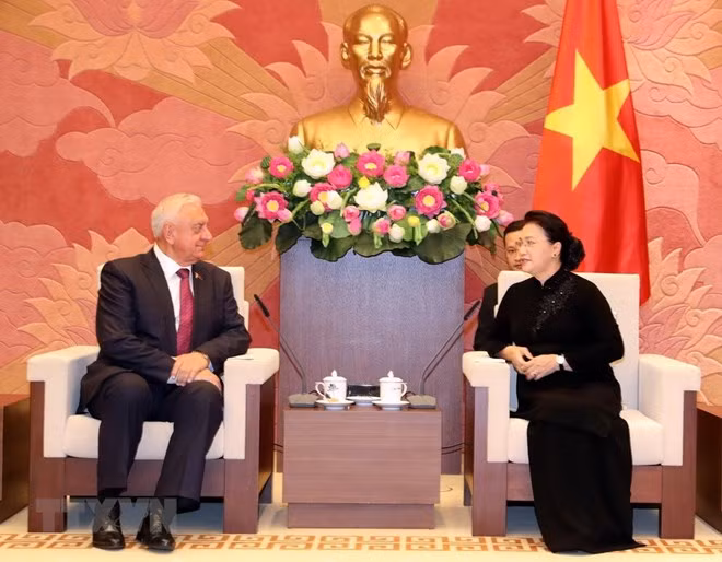Vietnam valora los lazos tradicionales con Belarús, afirma presidenta parlamentaria ảnh 1