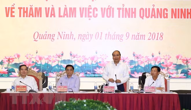 Quang Ninh debe ser locomotora económica del Norte de Vietnam, indica Premier ảnh 1