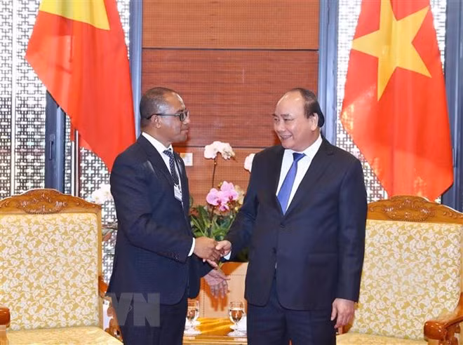 FEM – ASEAN: Primer ministro vietnamita recibe al canciller timorense ảnh 1