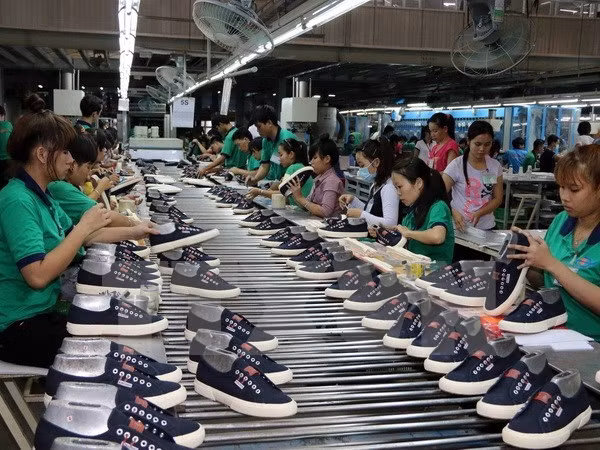 Vietnam ingresa ocho mil 600 millones de dólares por ensamblaje de productos del exterior ảnh 1