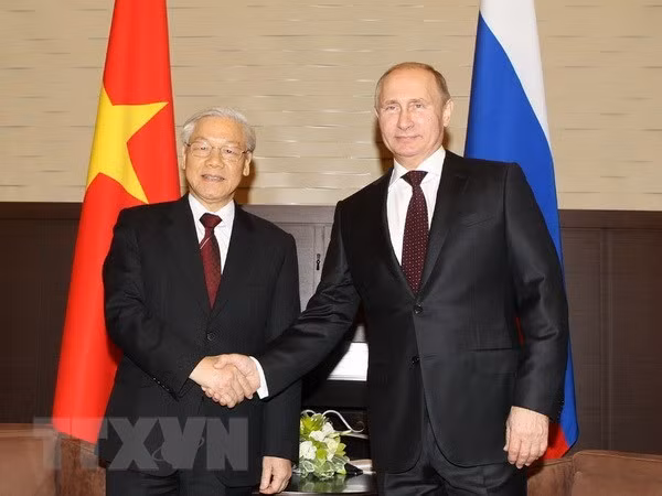 Visita del máximo dirigente partidista vietnamita a Rusia fortalecerá confianza política bilateral ảnh 1