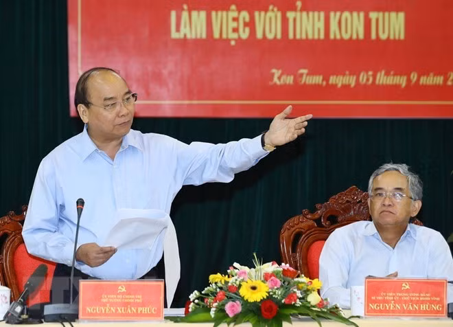 Premier vietnamita insta a provincia de Kon Tum a promover el desarrollo forestal sostenible ảnh 1