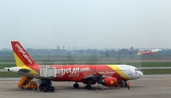 Vietjet Air abre ruta aérea entre Hue y Hanoi ảnh 1