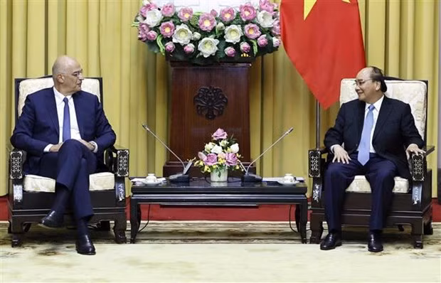 Presidente vietnamita sugiere a fomentar cooperación con Grecia en diferentes campos ảnh 1