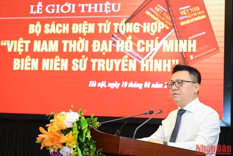 Lanzan colección de libros electrónicos "Vietnam en la era de Ho Chi Minh - Crónicas de televisión" ảnh 2